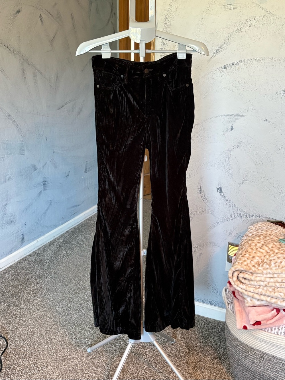 Retro Wrangler Black Crushed Velvet Pants with Subtle Stitching Flate leg